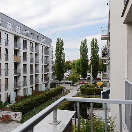 City Center Apartament Parking By Impero Poznań Esterno foto